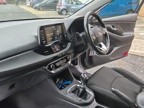 Hyundai i30 1.0 T-GDi Blue Drive SE Nav Euro 6 (s/s) 5dr 26