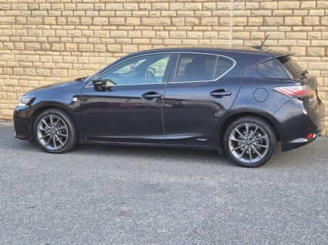 Lexus CT 1.8 200h F Sport CVT Euro 5 (s/s) 5dr 29