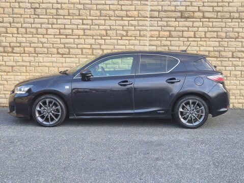 Lexus CT 1.8 200h F Sport CVT Euro 5 (s/s) 5dr 31