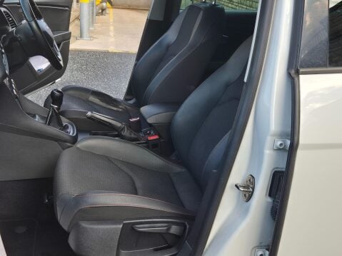 SEAT Leon 2.0 TDI CR FR Sport Tourer Euro 5 (s/s) 5dr 22