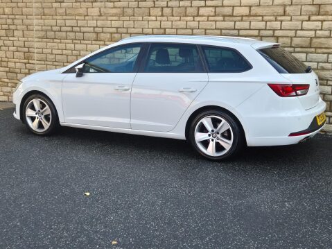 SEAT Leon 2.0 TDI CR FR Sport Tourer Euro 5 (s/s) 5dr 31