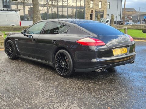 Porsche Panamera 3.0D V6 TiptronicS Euro 5 5dr 31