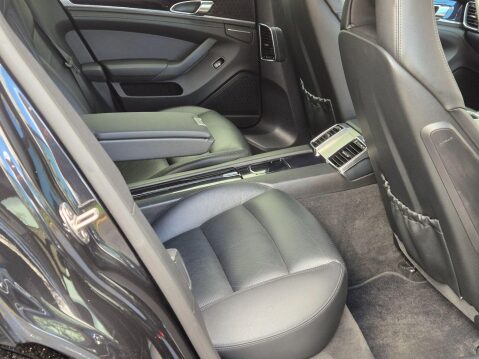 Porsche Panamera 3.0D V6 TiptronicS Euro 5 5dr 10