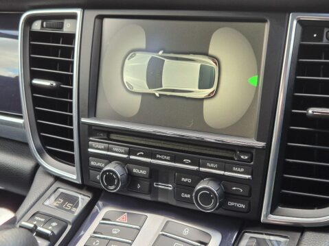 Porsche Panamera 3.0D V6 TiptronicS Euro 5 5dr 26