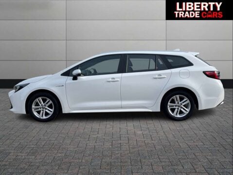 Toyota Corolla 1.8 Corolla Icon Tech HEV CVT 5dr Hybrid Auto Estate Low Mileage 1 Owner 8