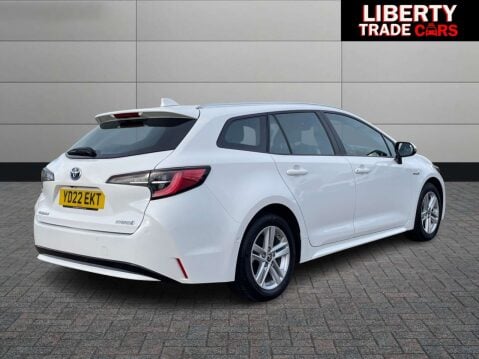 Toyota Corolla 1.8 Corolla Icon Tech HEV CVT 5dr Hybrid Auto Estate Low Mileage 1 Owner 7