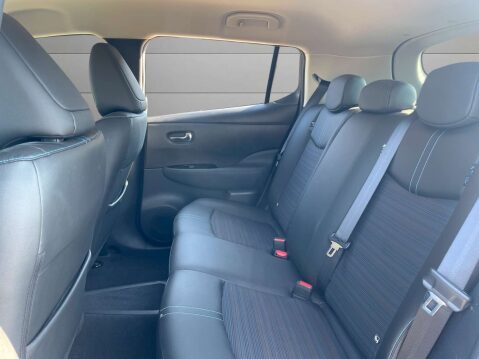 Nissan LEAF Leaf N-Connecta 5dr EV High Spec FSH 1 OWNER 13