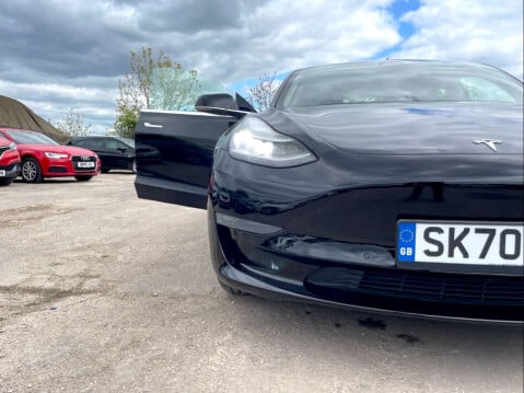 Tesla Model 3 Model 3 Long Range AWD 4WD 4dr High Spec 23