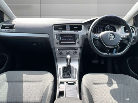 Volkswagen Golf 1.6 Golf Match TDI BlueMotion Technology DSG Auto 5dr Mk7 12