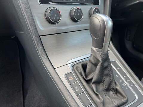 Volkswagen Golf 1.6 Golf Match TDI BlueMotion Technology DSG Auto 5dr Mk7 19