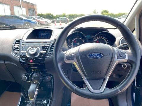 Ford Fiesta 1.6 Fiesta Titanium Auto 5dr 11