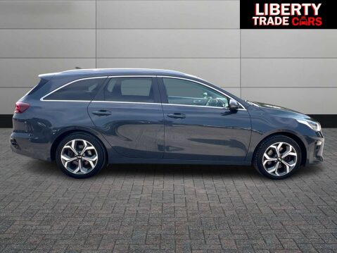 Kia Ceed 1.6 Ceed 3 CRDi ISG Auto 5dr Estate KIA Warranty 4