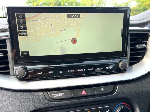 Kia Ceed 1.6 Ceed 3 CRDi ISG Auto 5dr Estate KIA Warranty 17