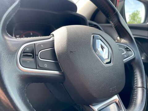 Renault Kadjar 1.5 Kadjar Dynamique Nav dCi Auto 5dr FSH SUV 20