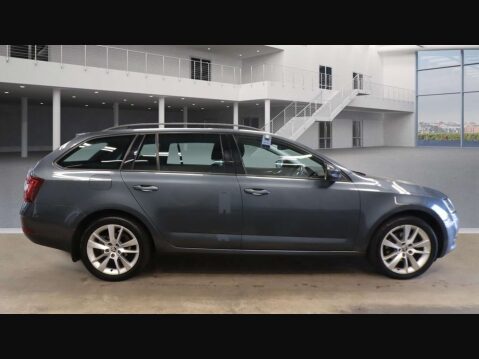 Skoda Octavia 2.0 Octavia SE L TDI Automatic 5dr Estate DSG EURO 6 FSH 9