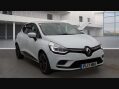 Renault Clio 1.2 Clio Signature Nav TCe Auto 5dr Automatic Hatchback 1