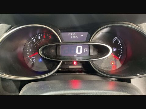 Renault Clio 1.2 Clio Signature Nav TCe Auto 5dr Automatic Hatchback 11