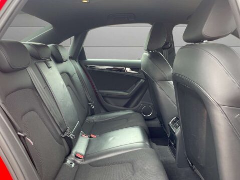 Audi A4 2.0 A4 Black Edition TFSI Quattro Auto 4WD 4dr 15