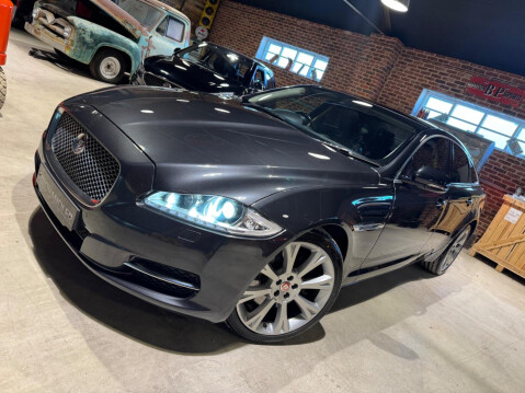 Jaguar XJ 3.0d V6 Portfolio Auto Euro 5 (s/s) 4dr 12