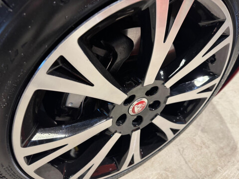 Jaguar XJ 3.0d V6 Portfolio Auto Euro 6 (s/s) 4dr 27