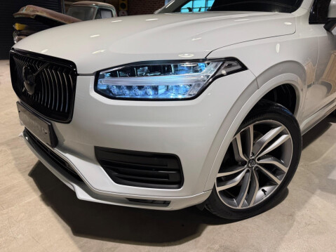 Volvo XC90 2.0 B6 MHEV Inscription Auto 4WD Euro 6 (s/s) 5dr 31
