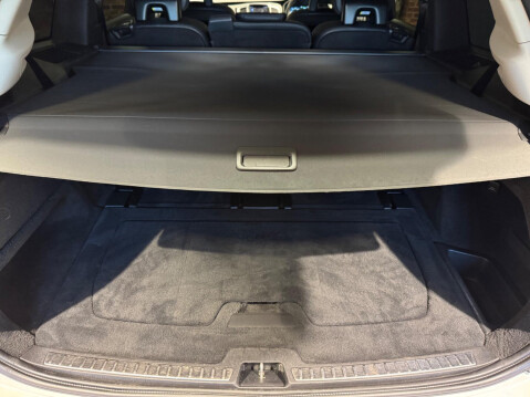 Volvo XC90 2.0 B6 MHEV Inscription Auto 4WD Euro 6 (s/s) 5dr 37