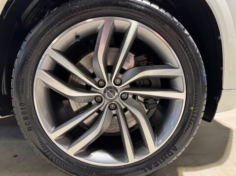 Volvo XC90 2.0 B6 MHEV Inscription Auto 4WD Euro 6 (s/s) 5dr 30