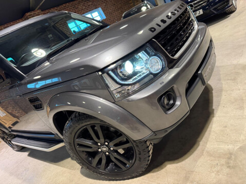Land Rover Discovery 3.0 SD V6 HSE Auto 4WD Euro 6 (s/s) 5dr 11