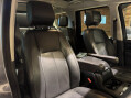 Land Rover Discovery 3.0 SD V6 HSE Auto 4WD Euro 6 (s/s) 5dr 59