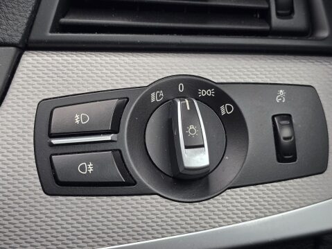 BMW 5 Series 2.0 520d M Sport Touring Auto Euro 6 (s/s) 5dr 36