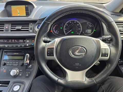 Lexus CT 1.8 200h Advance CVT Euro 5 (s/s) 5dr 17