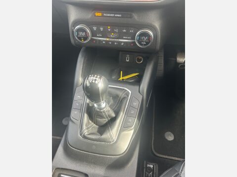 Ford Focus 1.5 EcoBlue Vignale Euro 6 (s/s) 5dr 24