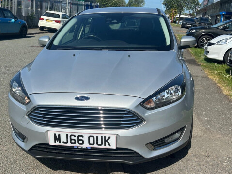 Ford Focus 1.0T EcoBoost Titanium Euro 6 (s/s) 5dr 11