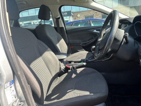 Ford Focus 1.0T EcoBoost Titanium Euro 6 (s/s) 5dr 13