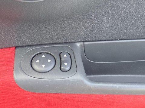 Fiat 500 1.2 Lounge Euro 5 (s/s) 3dr 31