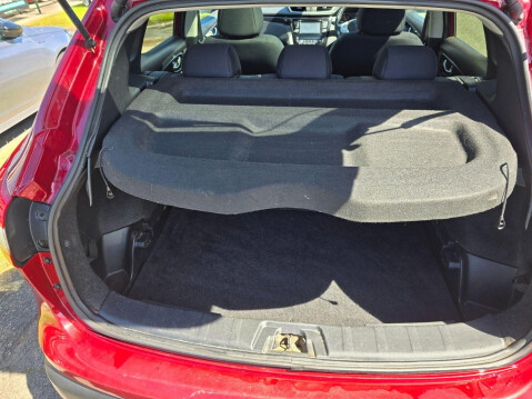 Nissan Qashqai 1.6 dCi Acenta Premium 2WD Euro 5 (s/s) 5dr 39