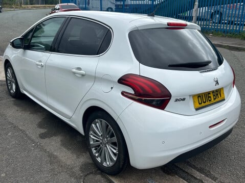 Peugeot 208 1.2 PureTech Allure Euro 6 5dr 3