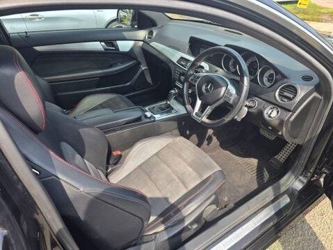 Mercedes-Benz C Class 2.1 C220 CDI AMG Sport Plus G-Tronic+ Euro 5 (s/s) 2dr 11