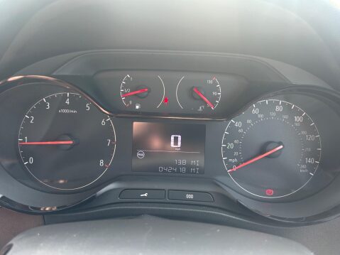 Vauxhall Crossland X 1.2 Turbo ecoTEC SE Euro 6 (s/s) 5dr 39
