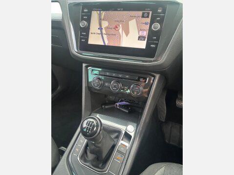 Volkswagen Tiguan 2.0 TDI Match Euro 6 (s/s) 5dr 21