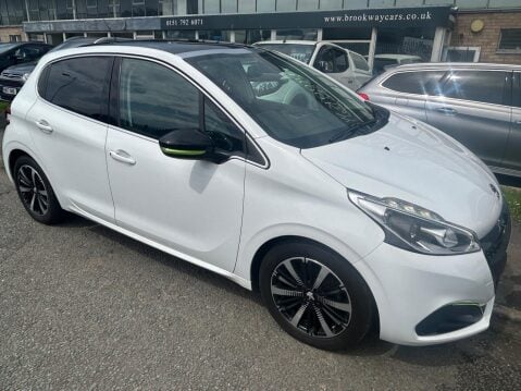 Peugeot 208 1.2 PureTech Allure Euro 6 5dr 6
