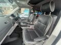 Volkswagen Campervan 13