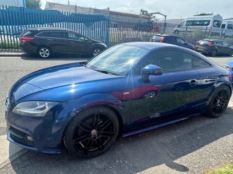 Audi TT 2.0 TDI Black Edition quattro Euro 5 3dr 18