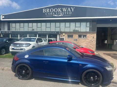 Audi TT 2.0 TDI Black Edition quattro Euro 5 3dr 6