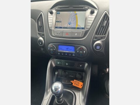 Hyundai ix35 1.7 CRDi Premium Euro 5 (s/s) 5dr 24