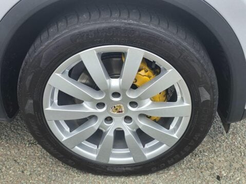 Porsche Cayenne 3.0 TD V6 Tiptronic 4WD Euro 5 (s/s) 5dr 55