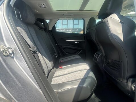 Peugeot 3008 1.6 BlueHDi Allure Euro 6 (s/s) 5dr 17