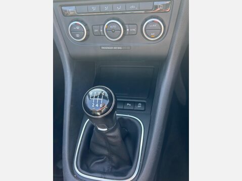 Volkswagen Golf 2.0 TDI BlueMotion Tech GT Cabriolet Euro 5 (s/s) 2dr 17