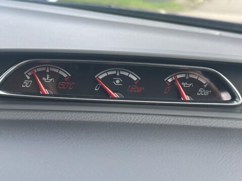 Ford Focus 2.0T EcoBoost ST-3 Euro 5 (s/s) 5dr 20