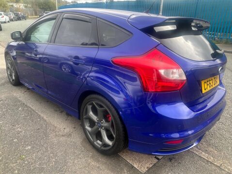 Ford Focus 2.0T EcoBoost ST-3 Euro 5 (s/s) 5dr 3